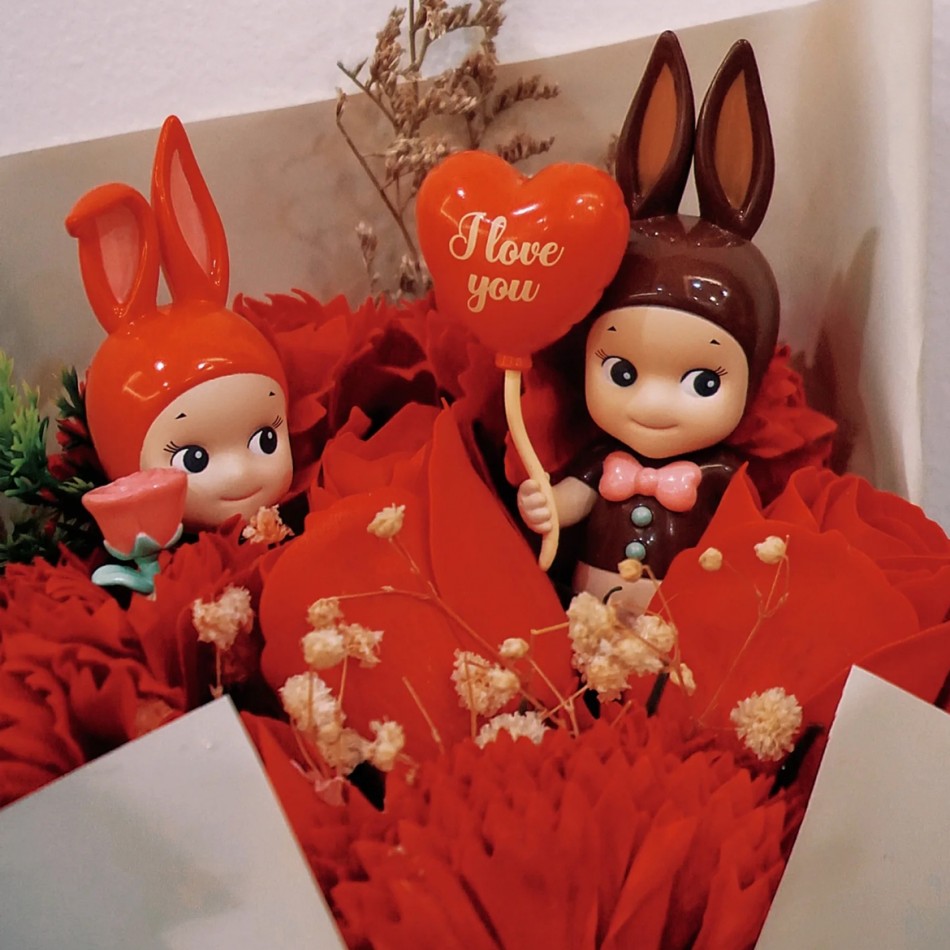 High quality Dinosaur and love - Phone Accessories Sonny Angel review and price